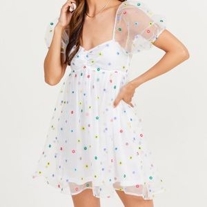 NWT Altar’d State embroidered Kailee Dress in Ivory size S